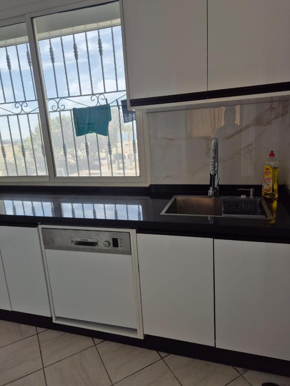 דירות Jibila Stylish Duplex - Ocean View - Airport - Wifi - Renovated 2025 - 24H Reception מראה חיצוני תמונה